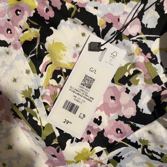 Dynamite Floral Tank - Picture 3 of 3